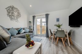 Leven Lodge