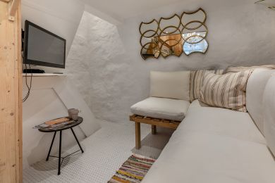 Baileys Hideaway (OC-B30675)