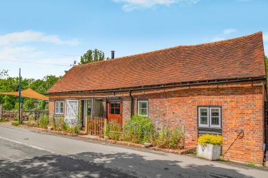 Ostler's Barn at The Queens Arms (OC-O34127)