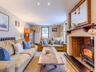Anchor Light Cottage (OC-78880) Anchor Light Cottage (OC-78880)