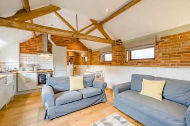 New Forest Cottage (OC-N32252)