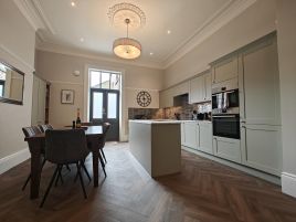 Victoria Place Residences - Townhouse 13