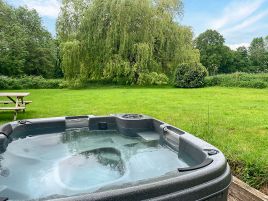 Strawberry Cottage - Southwell