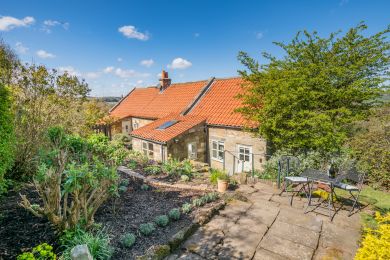 Pine Cottage - Ravenscar (OC-P30830)