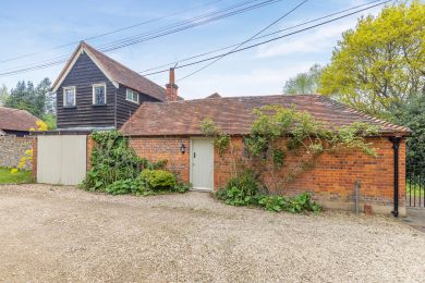 Coombe End Farm Lodge (OC-C30422)