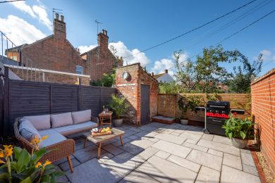 44 Stradbroke Road (OC-44STRA)