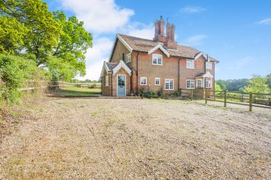 Walnut Tree Cottage (OC-W31880)