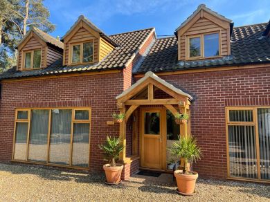 Long Acre Cottage (OC-86115) Long Acre Cottage (OC-86115)