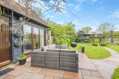 Autumn Barn Annexe (OC-A29239) Autumn Barn Annexe (OC-A29239)