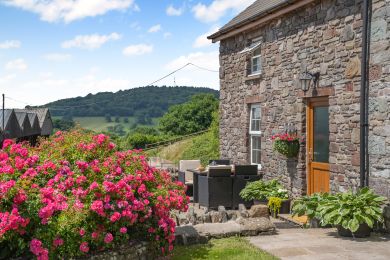 Bwthyn Blaencar (OC-BOW49) Bwthyn Blaencar (OC-BOW49)