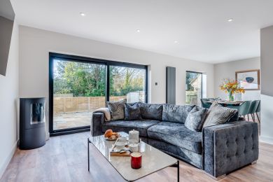 Lifford Gardens - Broadway (OC-30469)