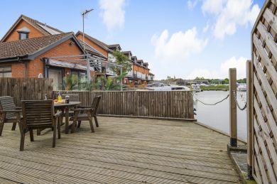 Heron Cottage - Horning (OC-H33013)