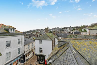 Rooftop Rendezvous - St Ives (OC-R28154)
