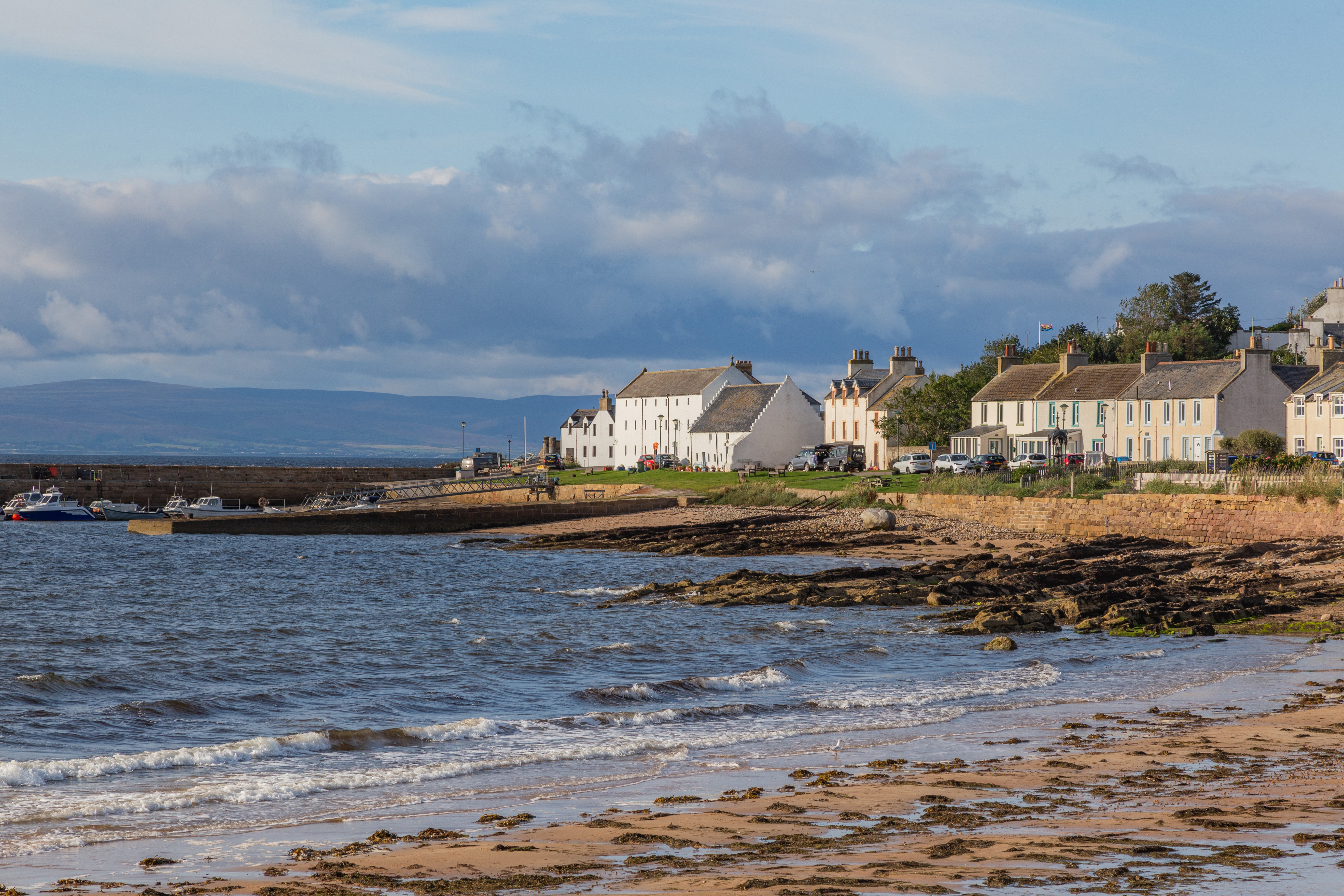 Portmahomack highlands beachside cottage