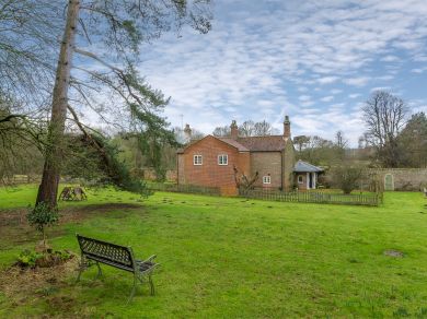 Gardeners Cottage Ingoldisthorpe (OC-KT074) Gardeners Cottage Ingoldisthorpe (OC-KT074)