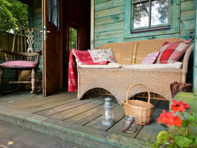 Frontier Cabin (OC-63223)