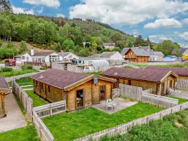 The Highlander's Rest - Cougie Lodge
