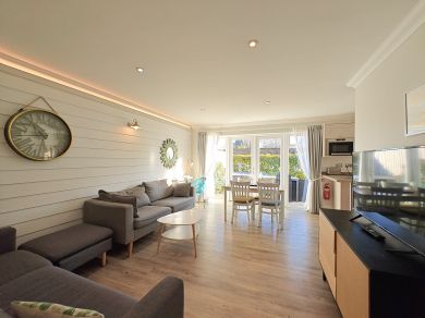 Coastal Drift Cottage (OC-C30684)