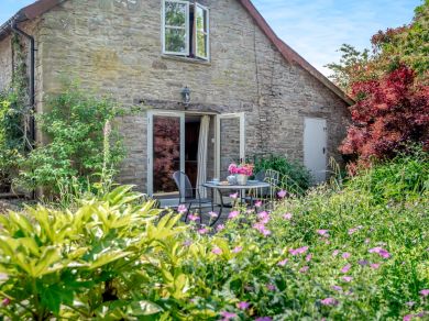 Pond Cottage (OC-BN290)