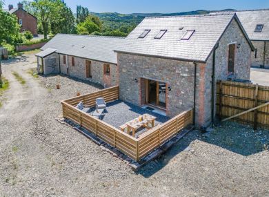 The Coach House - Y Ty Coets (OC-C32033)