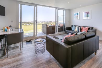 4 Beach View - Crantock (OC-B32224)