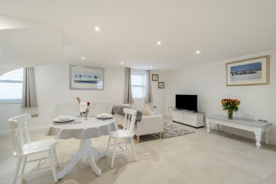 Kensington Meadows (OC-K37860) Kensington Meadows (OC-K37860)