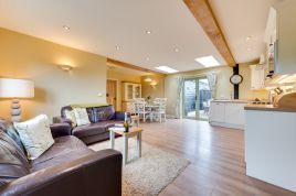 Cedar Lodge