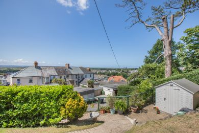 Garden Flat - Uphill (OC-G32527)