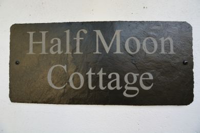 Half Moon Cottage (OC-1718)