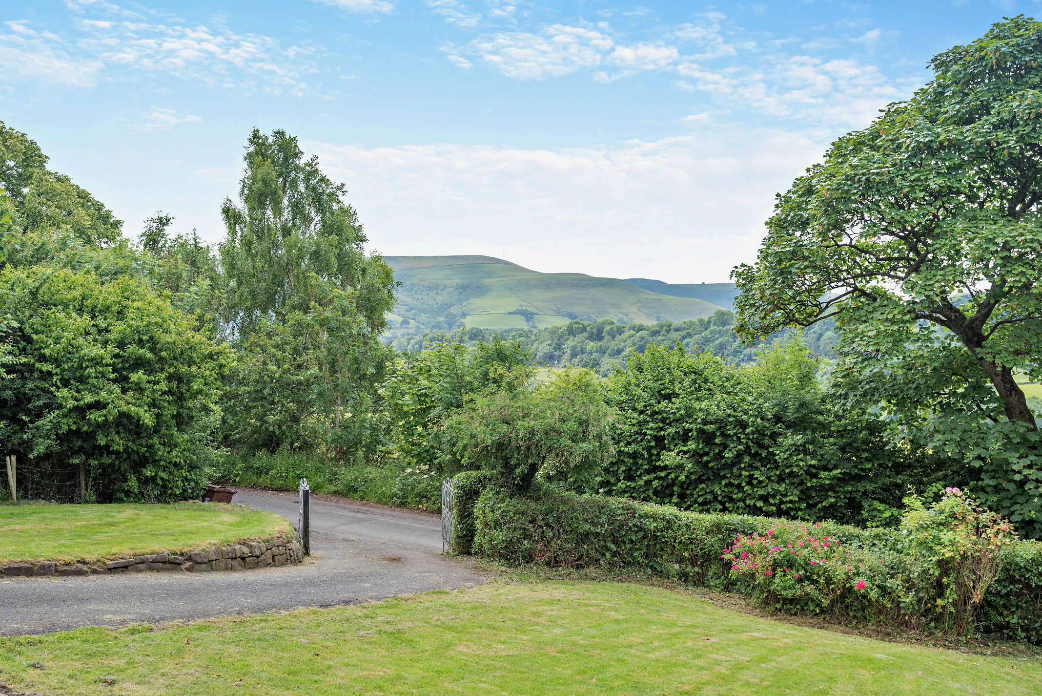The Ridge in Bamford | The Ridge in Bamford in Bamford, Hope Valley ...