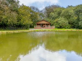 Waldon Valley Lodges - Hazel