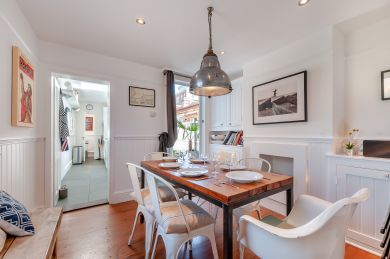 Captains Cottage - Whitstable (OC-C28039)