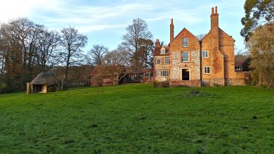 Coombe End Farm House (OC-C30498)