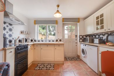 Pineapple Cottage (OC-2345)