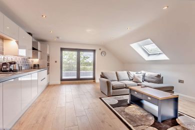 Cosy Nook Five (OC-C29599)