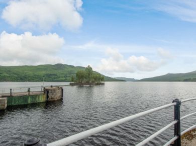 Wattie Cottage - Loch Katrine (OC-78669) Wattie Cottage - Loch Katrine (OC-78669)