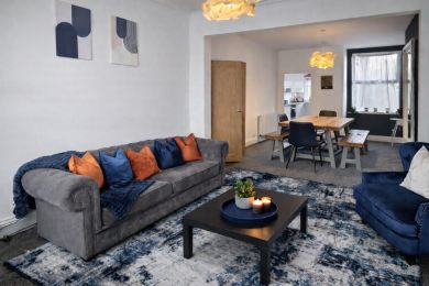 York Boutique House (OC-Y46052) York Boutique House (OC-Y46052)