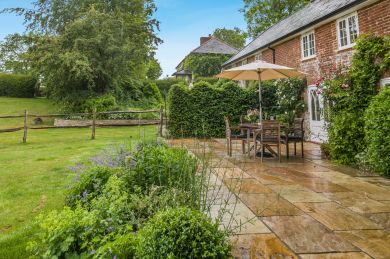 Damson Cottage (OC-D43272) Damson Cottage (OC-D43272)