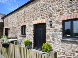 Hill Farm Fox Barn