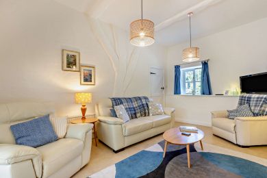 Hazel Cottage - Birchill Farm (OC-H29912)