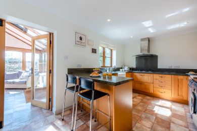 Woodland Cottage - Brockenhurst (OC-W30959)