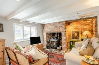 Corner Cottage - Dedham (OC-C32543)