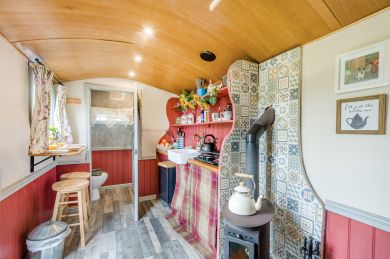 Honeysuckle - Holt Glamping (OC-H39011)